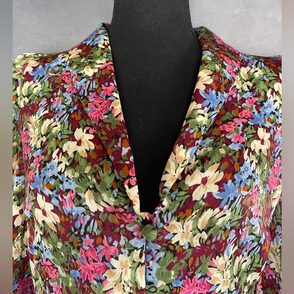 Floral puff sleeve button up blouse with Peter Pan collar size small - Picture 6 of 9
